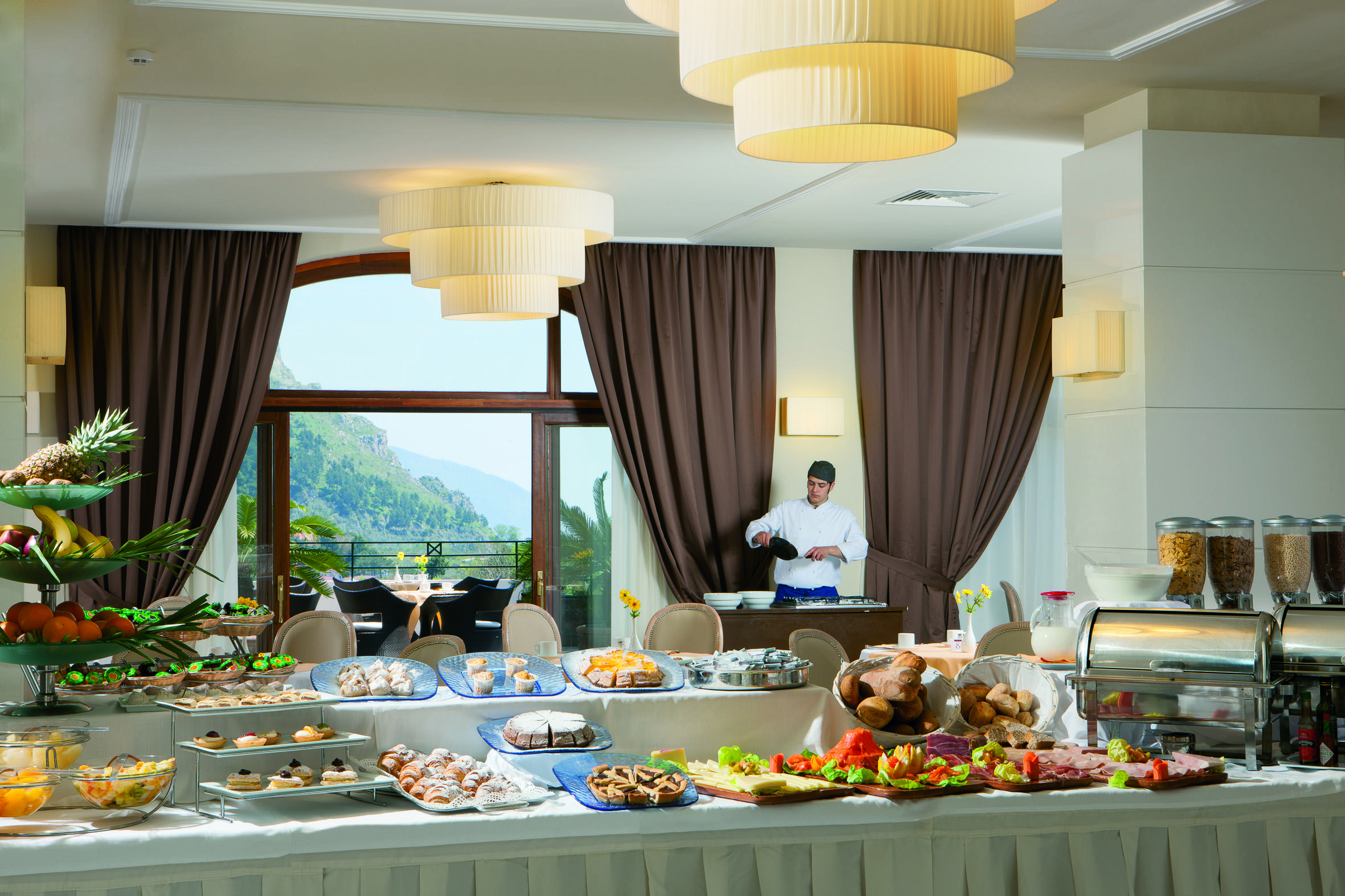 Nastro Azzurro Resort П'яно-ді-Сорренто Ресторан фото